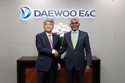 나이지리아 외교장관과 만난 정원주 회장