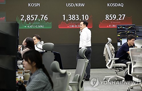 "국내 증시, 파월 청문회 앞두고 관망 전망…반도체는 긍정적"_장순환