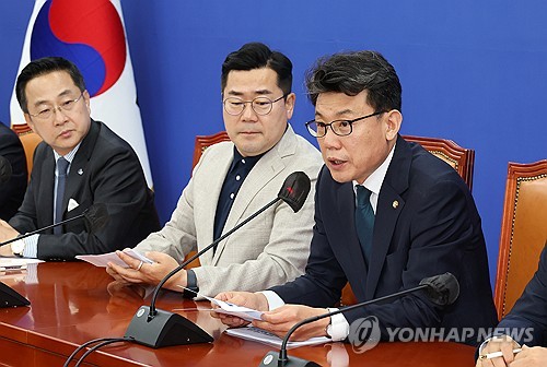 민주, 與 세제개편 논의 제안에 "세수 확보 방안이 우선"_한종화
