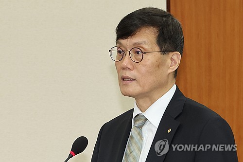 이창용 "정부가 재정확장 안 해 물가 잡는데 큰 기여"_김정현