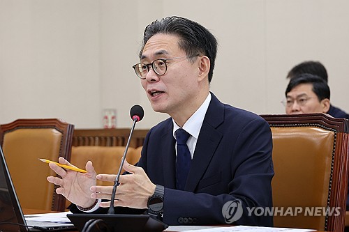 국세청장 후보자 "처가 기업, 일감 몰아주기 증여세 대상"_최욱