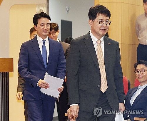 SK이노 대표서 물러난 박상규, 자회사 기타비상무이사도 사임_유수진
