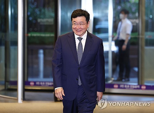이찬희 삼성준감위원장 "노사문제, 삼성이 반드시 넘어야 할 산"_김학성