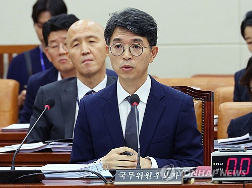 (서울=연합뉴스) 한종찬 기자 = 김완섭 환경부 장관 후보자가 22일 오전 국회 환경노동위원회에서 열린 김완섭 환경부 장관 후보자 인사청문회에서 발언하고 있다. 2024.7.22 saba@yna.co.kr