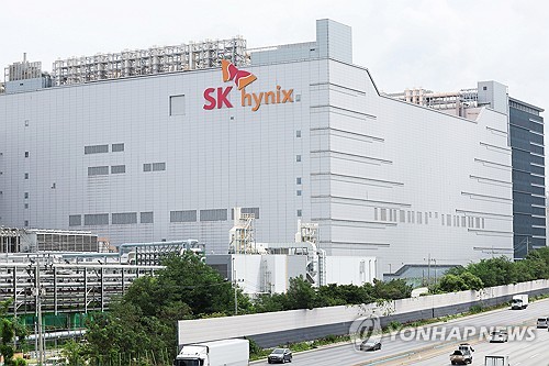 SK하이닉스, 10% 폭락…금융위기 이후 최악_서영태