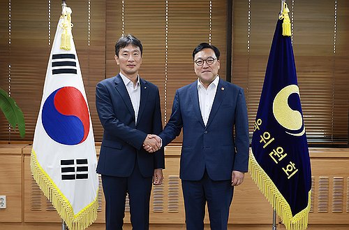 김병환-이복현, 첫 회동…티메프 사태 등 현안 해결에 '의기 투합'_윤슬기