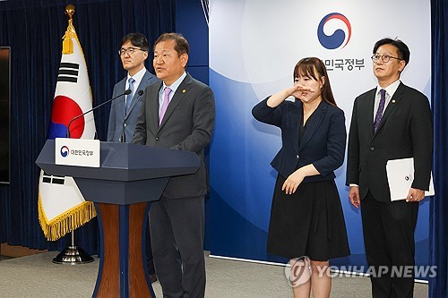 이상민 "'25만원 민생지원법' 수용 어려워…재의요구 건의할 것"_박준형