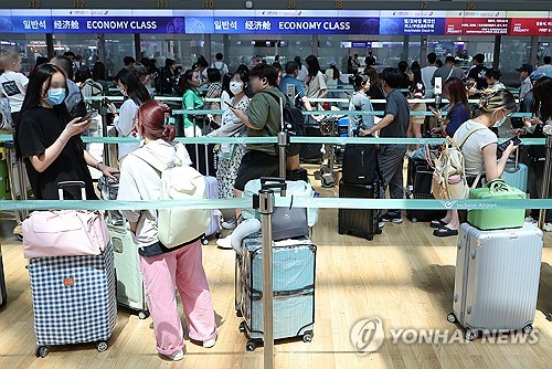 이번 추석에 '10명 중 1명' 해외여행 계획…4년 만에 최고_윤영숙