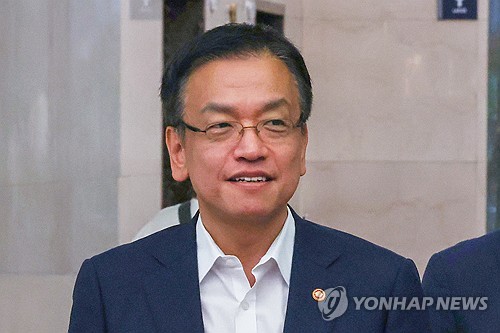 최상목 "정부 기획 지역균형사업 성과 한계…민간 주도로 전환"_박준형