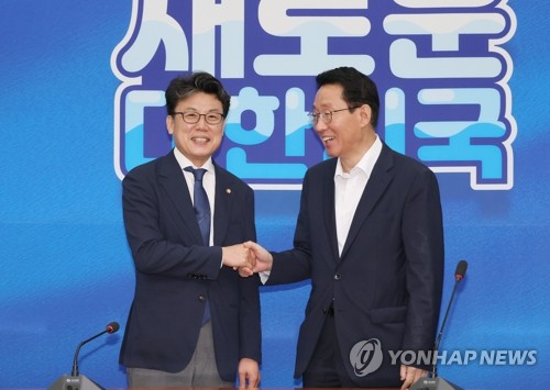 與김상훈 "'1인당 25만원' 지원법안, 당내 입장정리 필요"_한종화