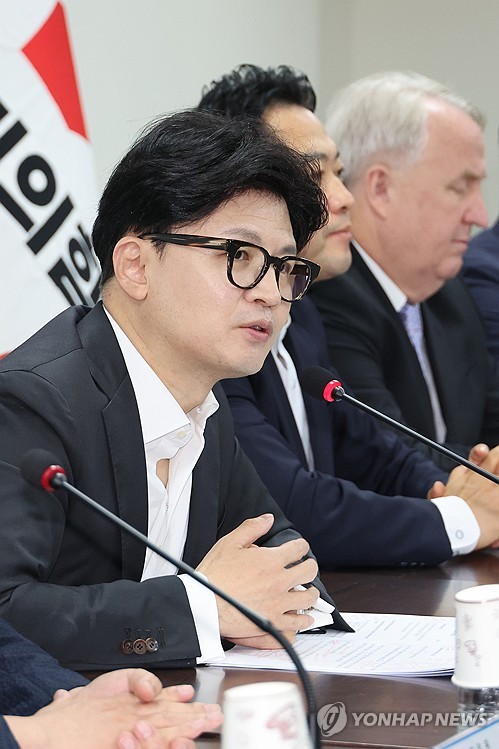 한동훈, 연일 금투세 폐지 '드라이브'…민주에 또 토론 제안_한종화