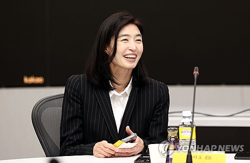 카카오 "톡과 카나나로 유저풀 확장…헬스케어 주목"_피혜림