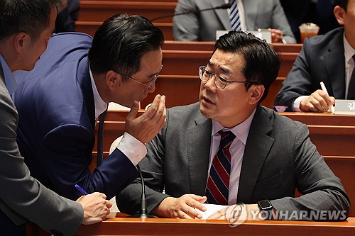 민주당 "이르면 다음주 의원총회 열어 금투세 결론"_한종화