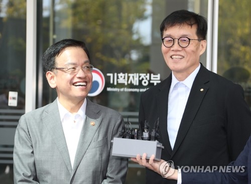 'WGBI로 변동환율제 유연 적용'…서울환시에서 갖는 의미는_정선영