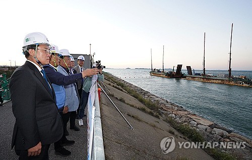 현장은 하나인데, 관리는 두 곳…평택·대산 항만관리 일원화 목소리_윤영숙