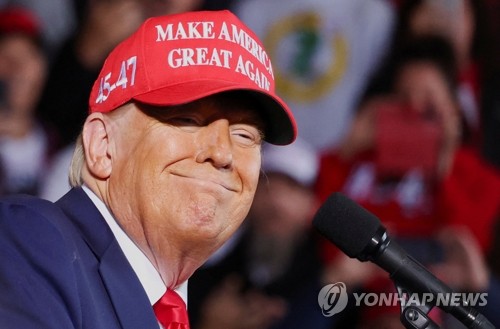 트럼프 "멕시코産 자동차에 관세 200% 부과"_최진우