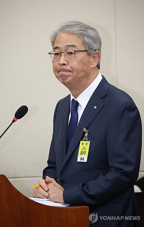 임종룡, '책임론'보다 '역할론'에 방점…고개 숙였지만 '정면돌파'_정원