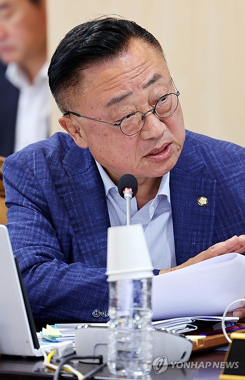 與고동진 "반도체 주52시간 예외, 여야 지도부 결단해야"_한종화