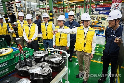 두산밥캣, 두산모트롤 출범…"5년 뒤 매출 2배 키울 것"_최정우