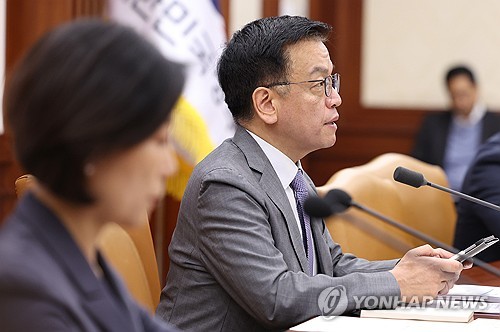 최상목 "고용지표 양호…내달 2차 사회이동성 개선방안 마련"_박준형