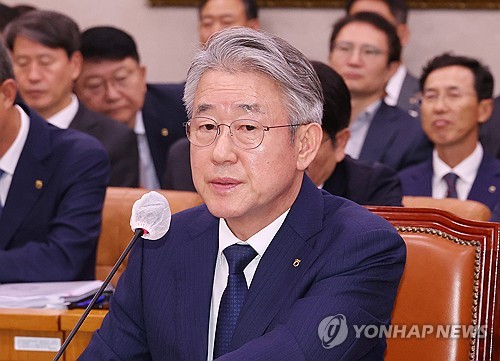 여야, 농협銀 금융사고 맹폭…이석준·이석용 "책임 통감"(종합)_이현정