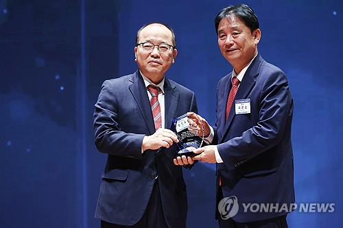 최문순 화천군수 "서울과 똑같은 교육 환경…생각을 바꾸면 가능"_한종화
