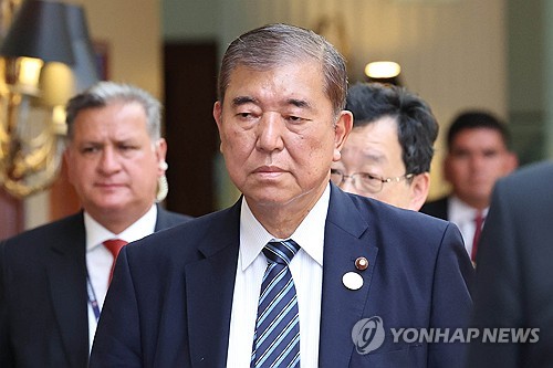 "美 자동차 관세, BOJ 5월 금리 인상 가능성 낮춰"_윤시윤