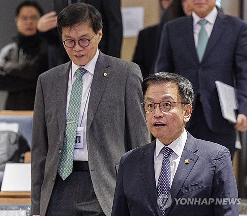국회 기재위 17일 전체회의…최상목·이창용 출석_오진우