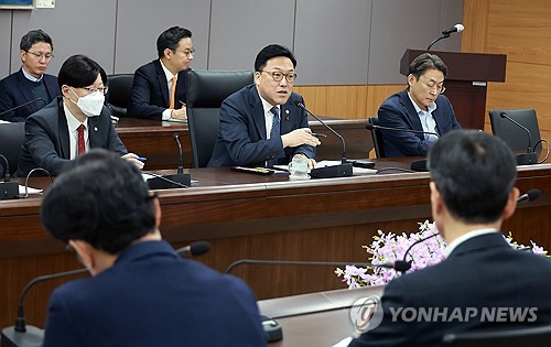서민·취약계층 복합지원 고도화…민간 금융사도 상담 참여_정원