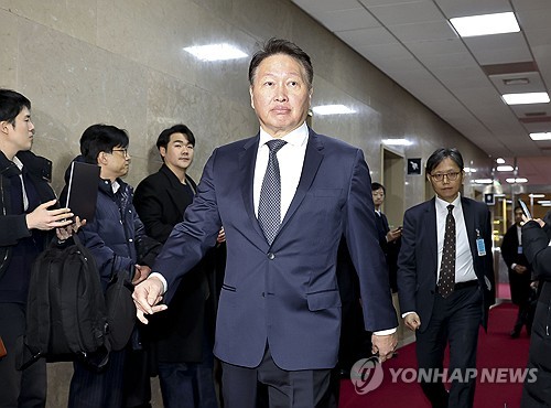 '저커버그도 나왔는데'…미국 사례로 본 국회증언법의 실효성_김경림
