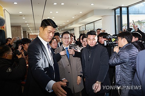 한미약품, 임시 주총서 박재현·신동국 이사 해임 부결_정필중