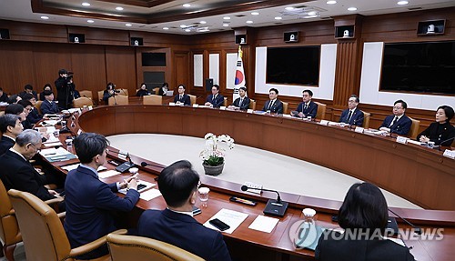 경제팀의 정치와 분리 의지…주식시장 평가는_한상민
