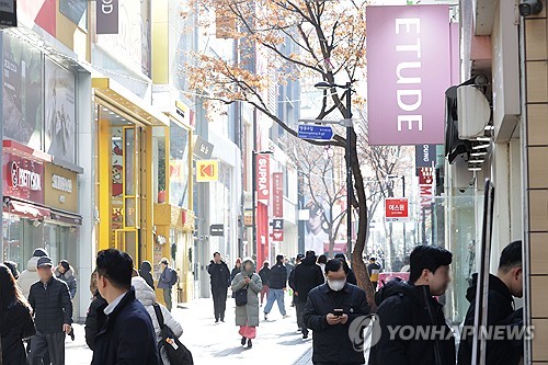 [딜링룸 백브리핑] CNN "관세에 당신의 '10단계' 韓 스킨케어 루틴 망가질 것"_정윤교