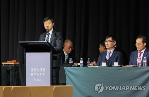 MBK·영풍 추천 이사 14인 전원 부결…고려아연 일단 경영권 방어_최정우