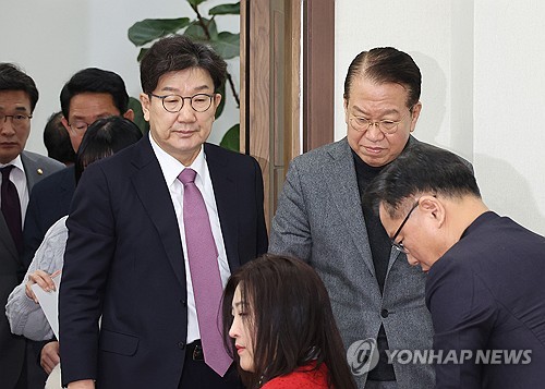 중국發 딥시크 충격에…정치권 "우리에게 시간 많이 남지 않아"_한종화