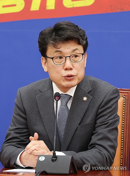 민주 "내수진작 추경 정말 절실…재정으로 경기 방어해야"(종합)_한종화