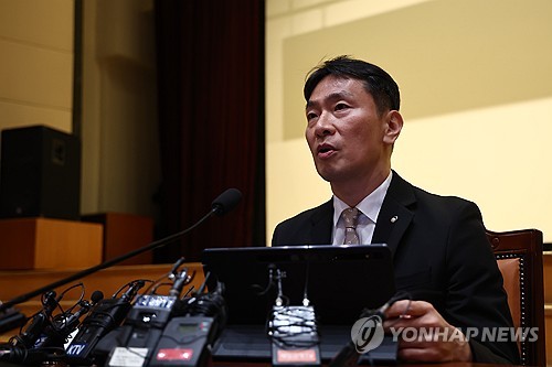 우리금융 보험사 M&A '몰취조항' 이례적?…법조계 "글쎄"_정원