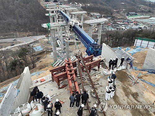 '안성 교량 붕괴' 현대엔지니어링 법인 기소_주동일