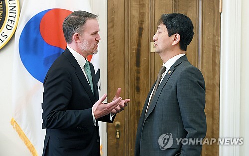 USTR 대표 "APEC서 한국 통상장관 만나…中비관세 철폐 시간 걸려"_최진우