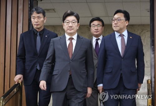김병환 "가상자산법 2단계 입법안 조속히 마련할 것"_한종화