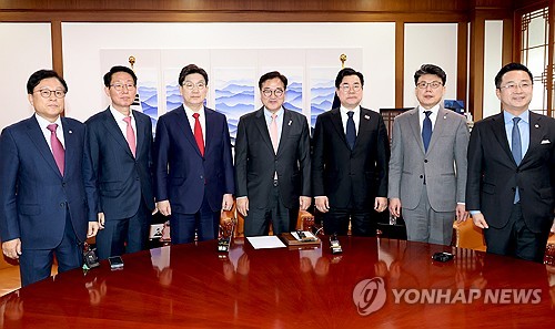 추경 합의 직전 연금개혁 문제로 국정협의회 파행_한종화