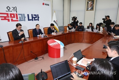 권영세 "감사원장·검사 탄핵 기각, 野 탄핵 남발에 법의 철퇴"(종합)_온다예