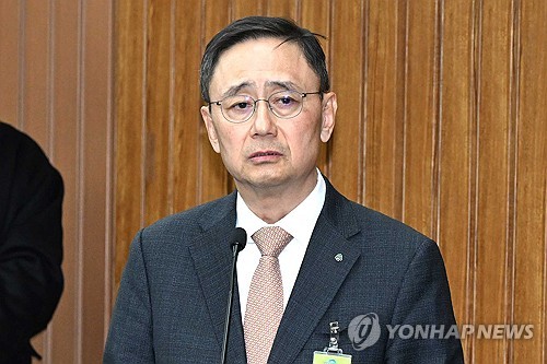 금정호 신영證 사장, 홈플러스 기습 회생 비판…"사례 없다"_박경은