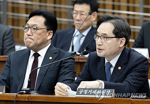 공정위원장 "홈플러스 등 오프라인 유통업체 정산기한 적정성 검토"_김용갑