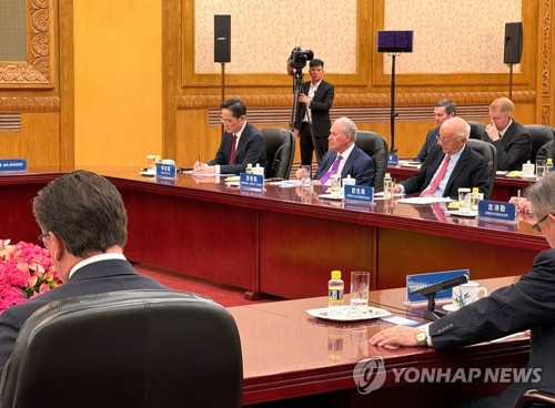 시진핑 만난 이재용, 對中 투자 확대 나서나_유수진
