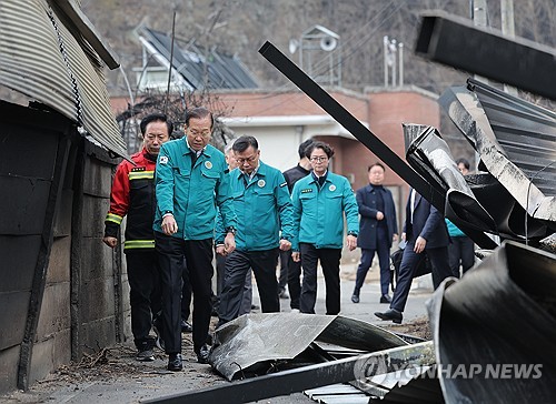 與, 정부에 '추경 요청'…최상목 "신속히 검토해 발표할 것"_정지서