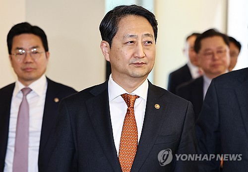 산업장관, 탄핵·상호관세 국면 대비 공공기관장 회의 개최_이재헌