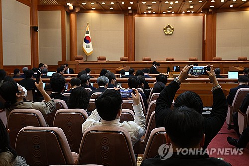 [尹 탄핵] 빨라진 국회 시계…'조기 대선' 국면 돌입_온다예