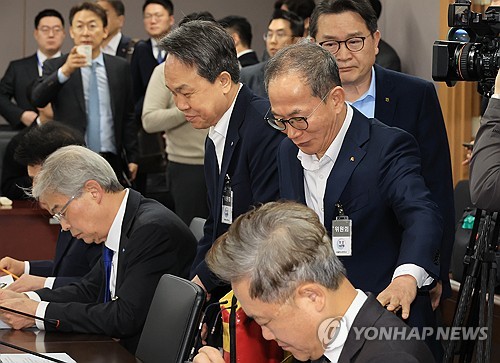 KB금융, 중기 지원 확대…8조 금리우대 프로그램_한상민