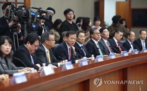 이복현 만난 서유석 "연금·공모펀드 상장·밸류업 지원 기대"_서영태